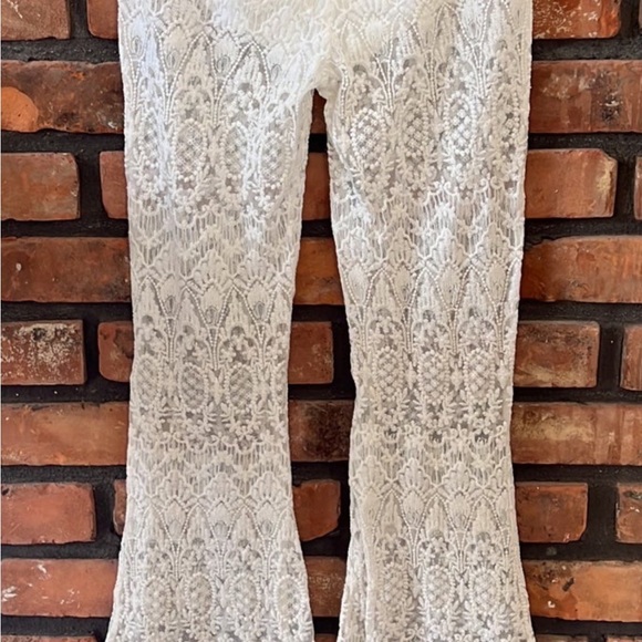 Kendall and Kylie lace flare Coachella pant. - Picture 3 of 3